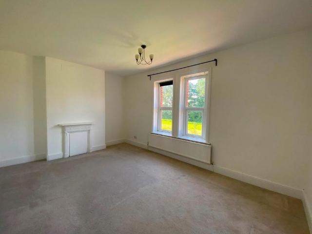 House for rent in Ditchling, Iford