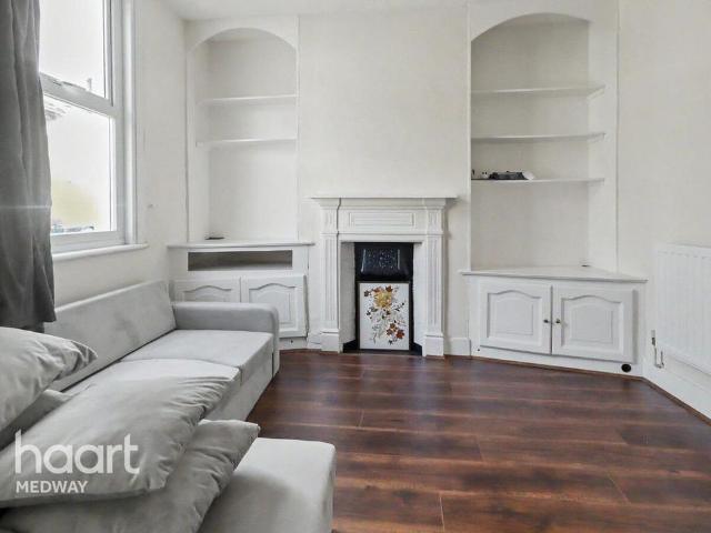 House for rent in Luton, Chatham