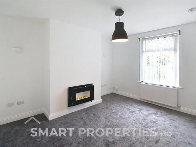 House for rent in Huddersfield, West Yorkshire