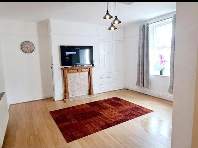House for rent in Lindley, West Yorkshire