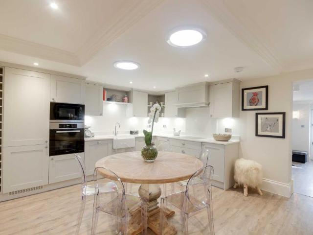House for rent in Blackhills, Surrey