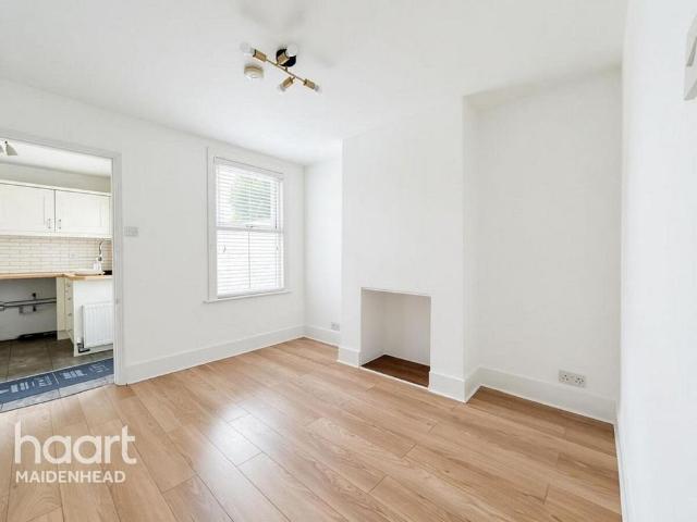 House for rent in Clewer Village, Windsor