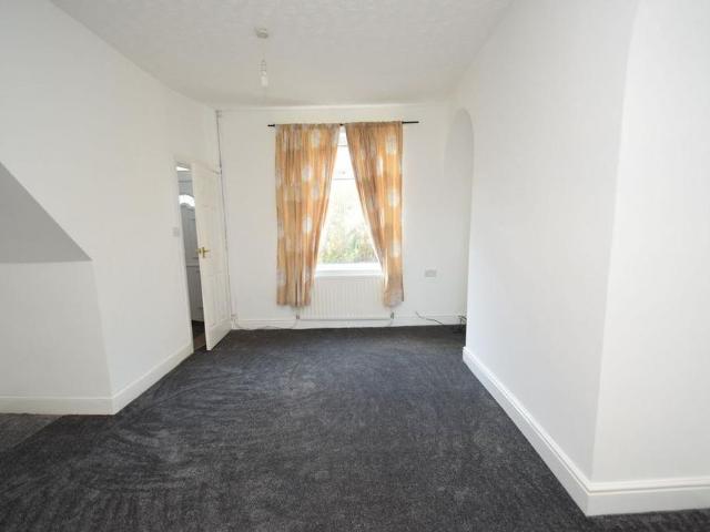 House for rent in Quaking Houses, Stanley