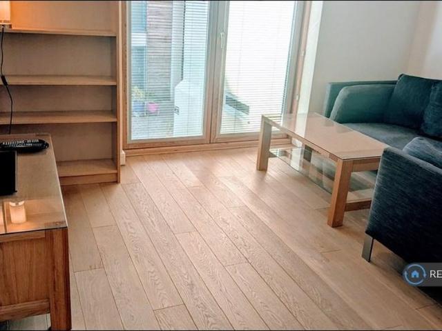 House for rent in New Catton, East Bank
