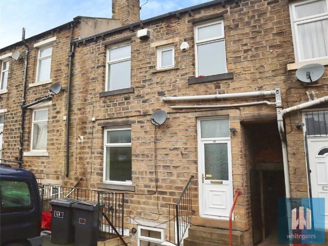 House for rent in Milnsbridge, West Yorkshire