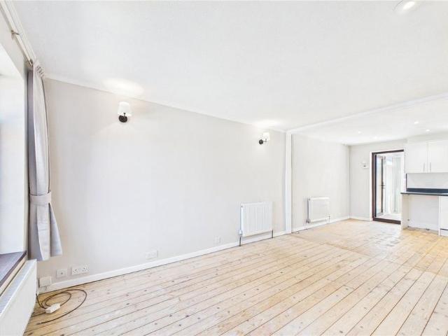 House for rent in Reading