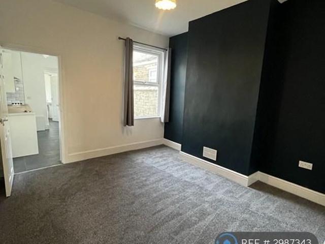 House for rent in Burslem, Stoke-on-Trent