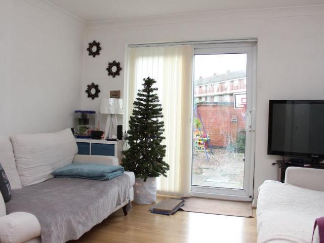 House for rent in Alverton, East Midlands