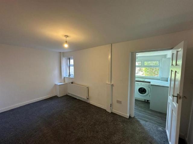 House for rent in Blackford Bridge, Bury