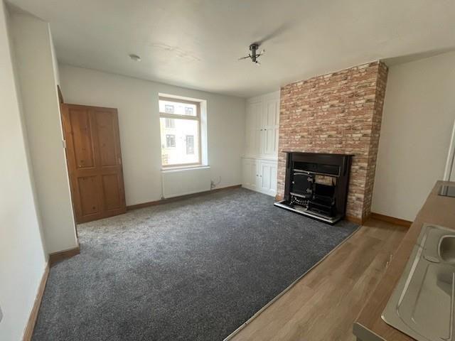 House for rent in Queensbury, West Yorkshire