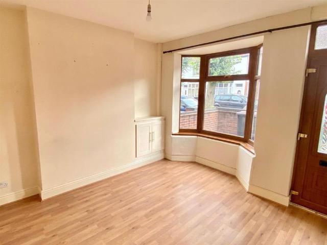 House for rent in Chilvers Coton, Camp Hill