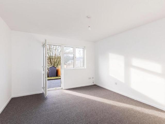 House for rent in Lowford, Helford
