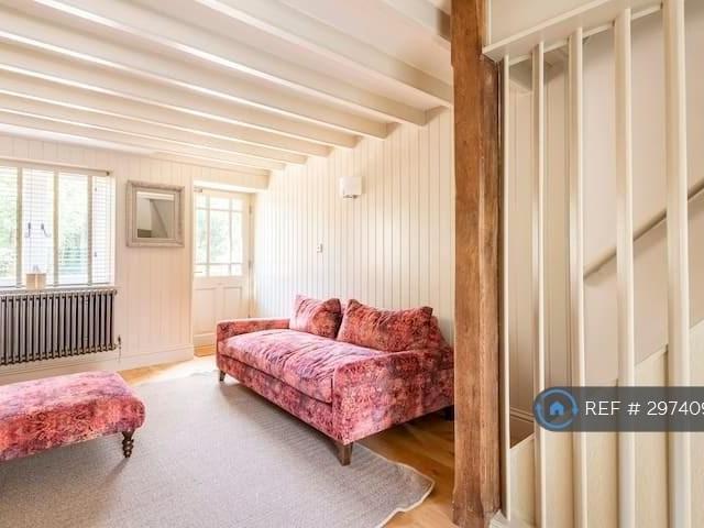 House for rent in Fossebridge, Gloucestershire