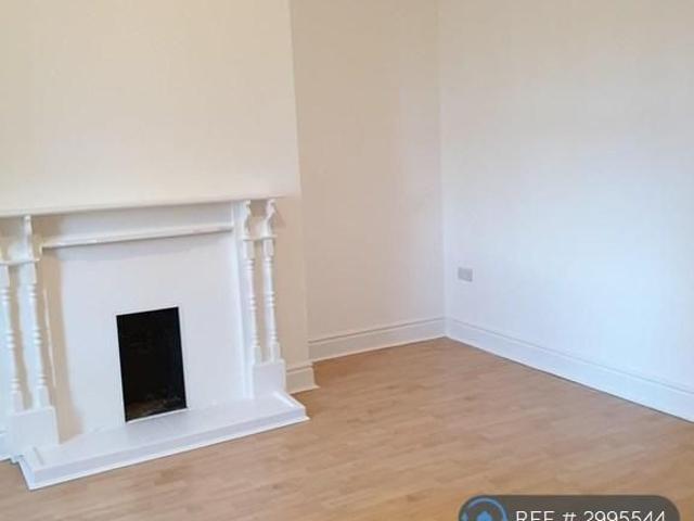 House for rent in Shaw and Crompton, Pendock