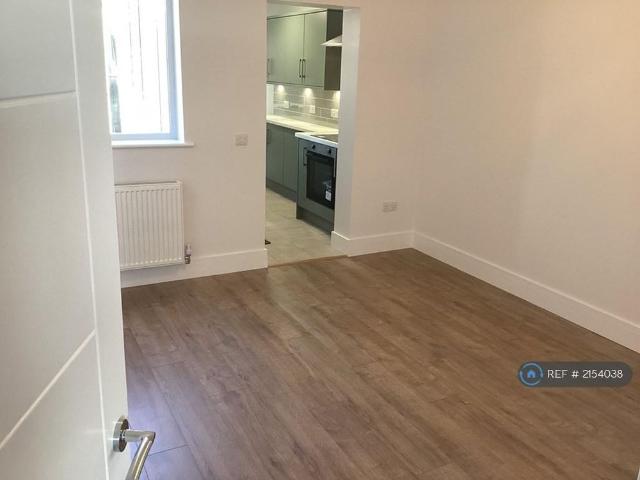 House for rent in Middlecroft, Loundsley Green