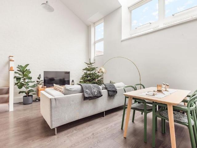 House for rent in London, Isle Of Man