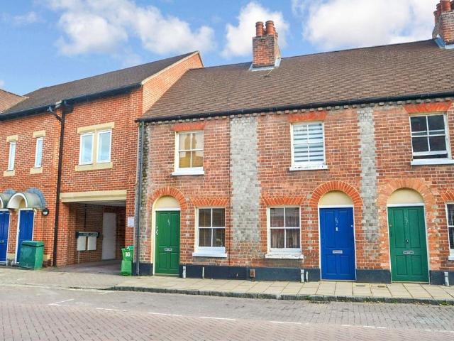 House for rent in Theale, West Berkshire