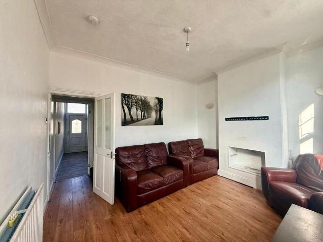 House for rent in Dewsbury, Kirklees