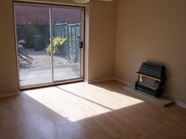 House for rent in Sydenham, Green Close
