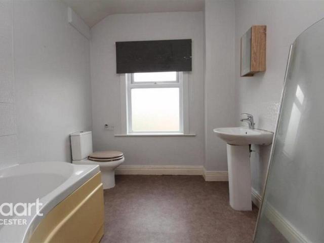 House for rent in Aylestone Park, Old Wharf