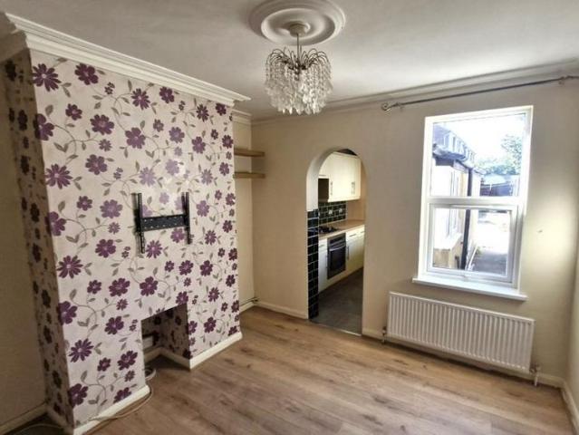 House for rent in New Town, Monks Orchard