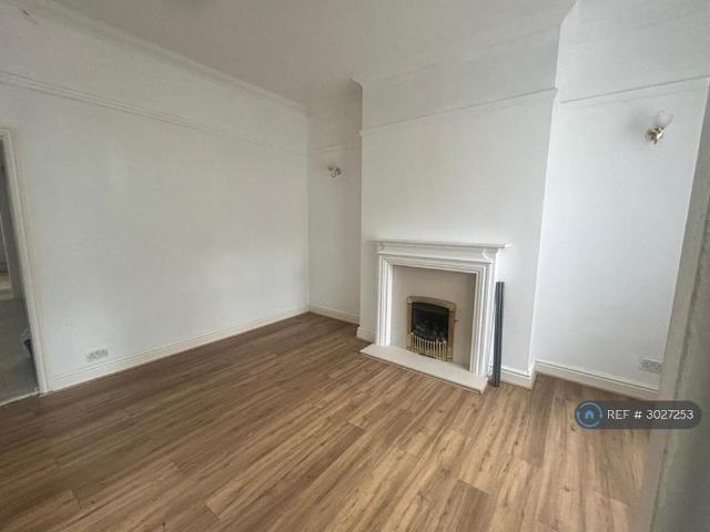 House for rent in Heaton, Lee Bank