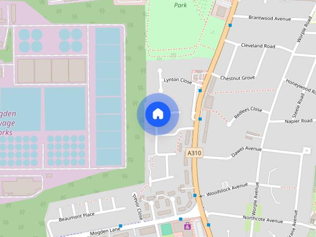 Townhouse for rent in London Borough of Hounslow, Greater London