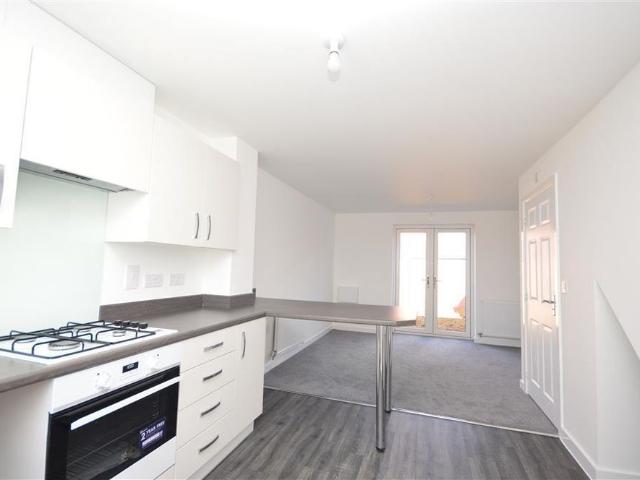 House for rent in Priors Hall Park, Weldon