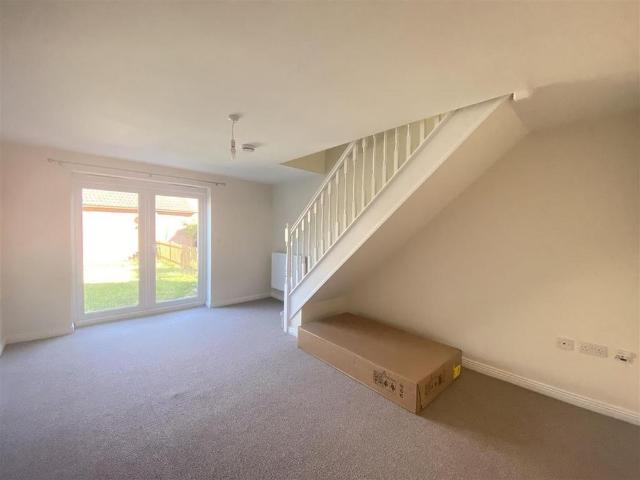 House for rent in Wheatpieces, Pamington