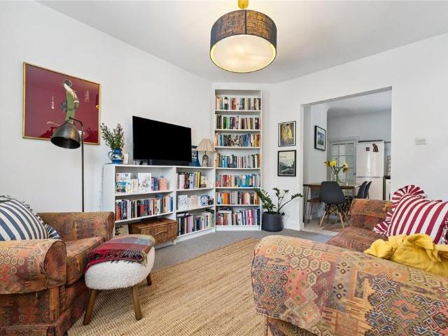 House for rent in Mortlake, Greater London