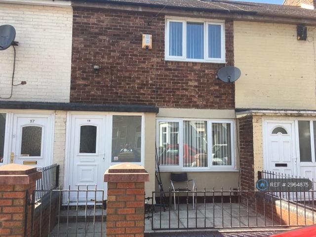House for rent in Calderstones