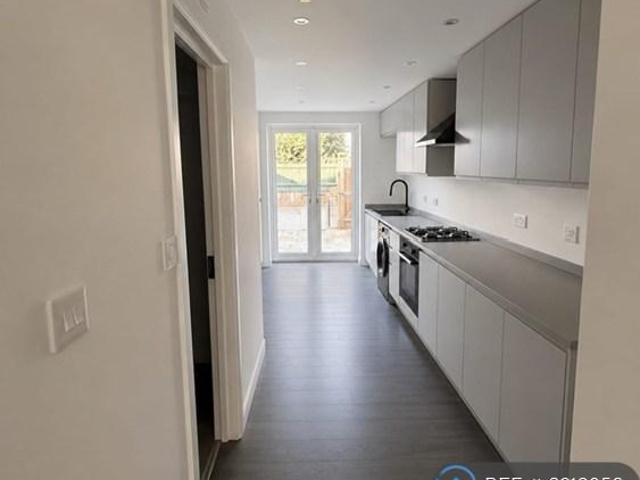 House for rent in Epsom, Surrey