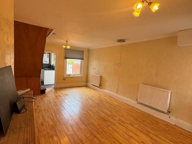 House for rent in Tower Hamlets, Ash