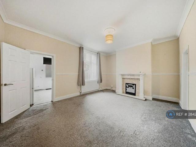 House for rent in Queen's Park, Blackburn