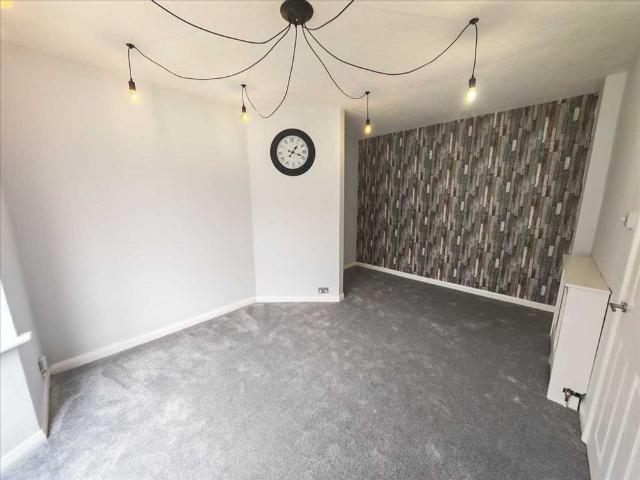 House for rent in London Borough of Barking and Dagenham, Greater London