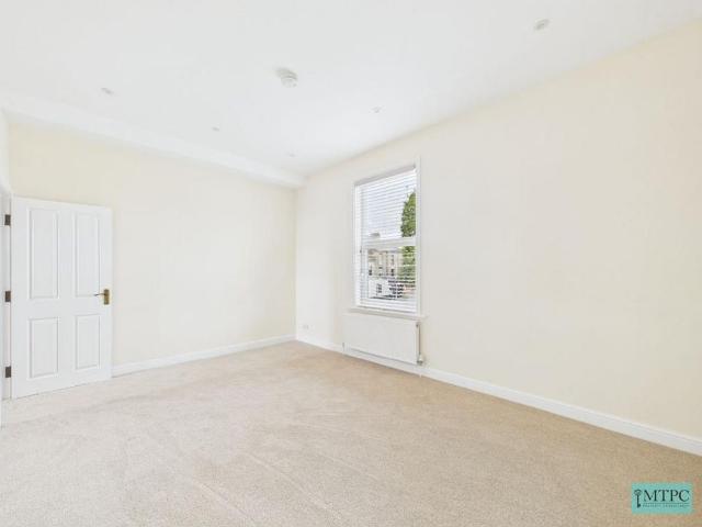 House for rent in High Field, York
