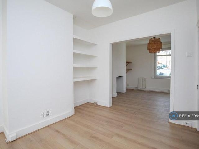 House for rent in Glyndon, Plumstead
