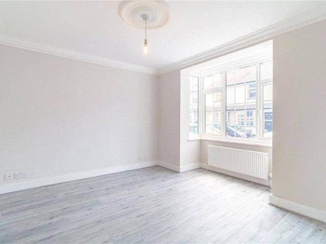House for rent in Gerrards Cross, Denham