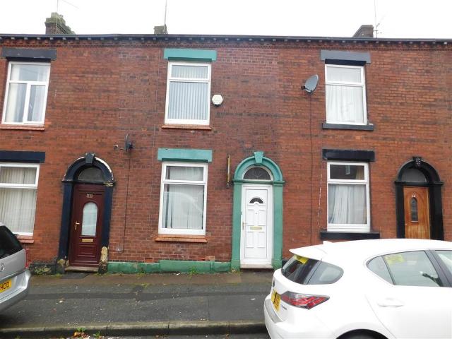 House for rent in Hathershaw, Pendock