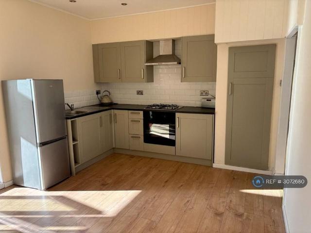 House for rent in London Borough of Croydon, Greater London