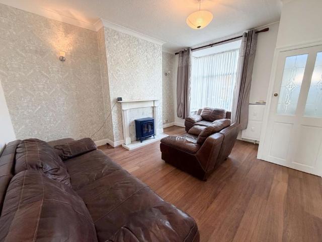 House for rent in The Haulgh, Lee Bank