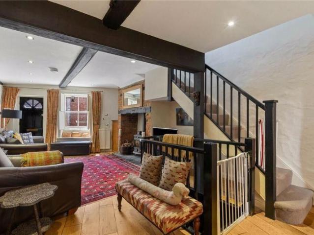 House for rent in Chichester, Littlecote
