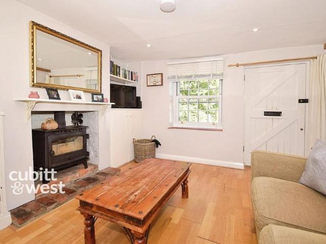 House for rent in Arundel, Clapham