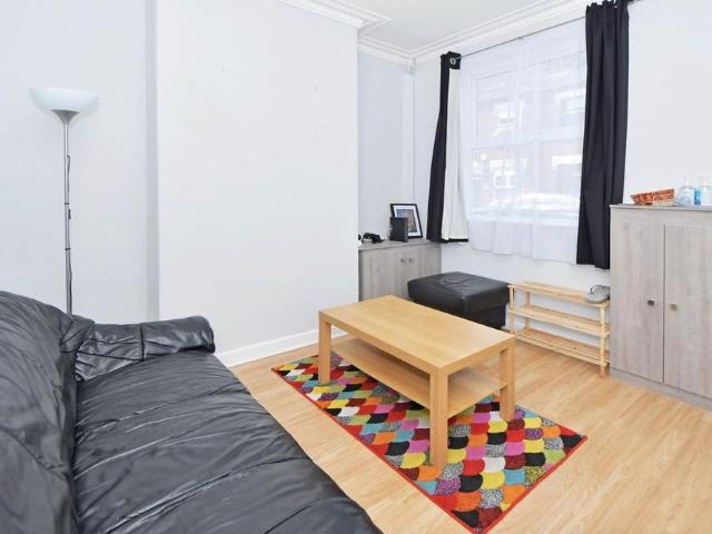 House for rent in Stoke, Stoke-on-Trent