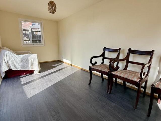 House for rent in Cutsyke, Castleford