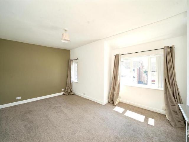 House for rent in Goldthorn Hill, Wolverhampton