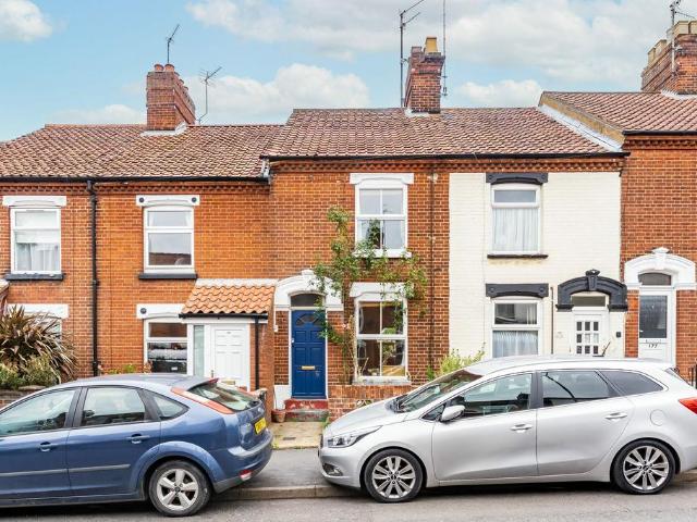 House for rent in New Catton, East Bank