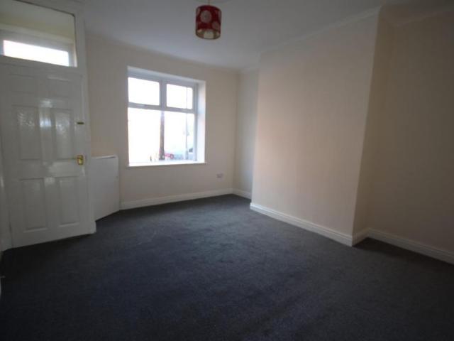 House for rent in The Haulgh, Lee Bank