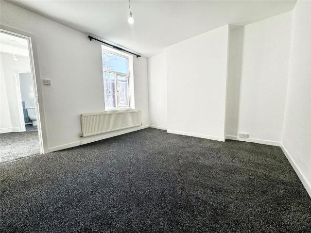 House for rent in Yorks Park Industrial Estate, Dudley