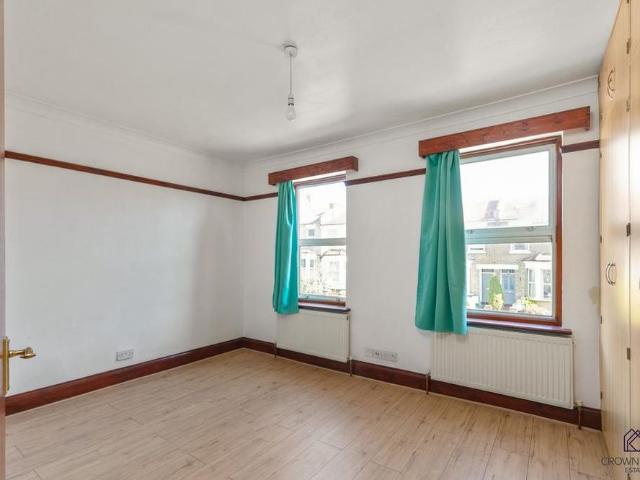 House for rent in London Borough of Barnet, Greater London